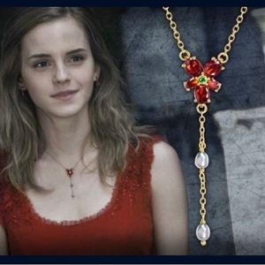 NWT/Box Hermione Granger Crystal Necklace- Harry Potter